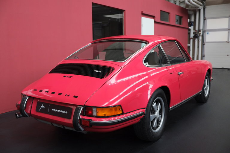 Porsche 911 T