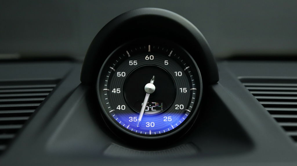 Porsche 992 Carrera 4S