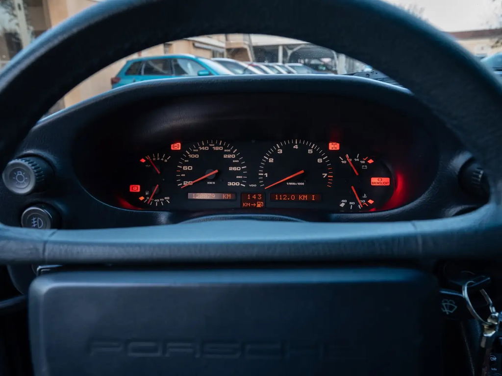 Porsche 928 GT