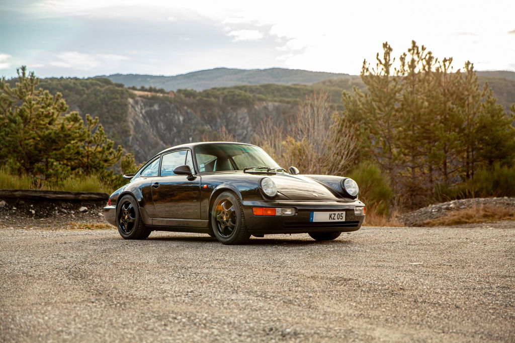 Porsche 964 Carrera 4
