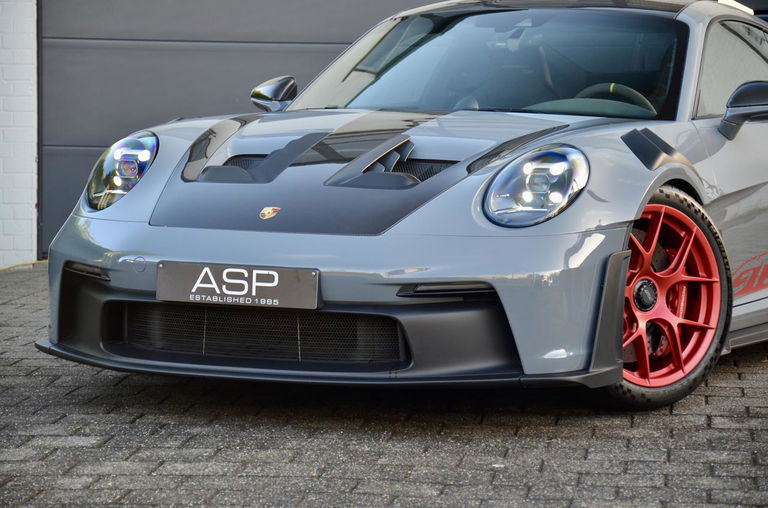 Porsche 992 GT3 RS
