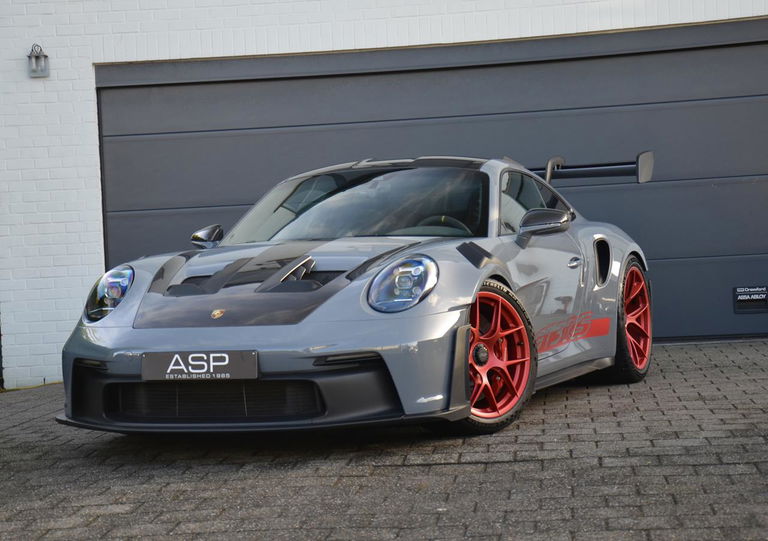 Porsche 992 GT3 RS