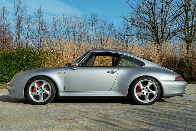 Porsche 993 Carrera 4S