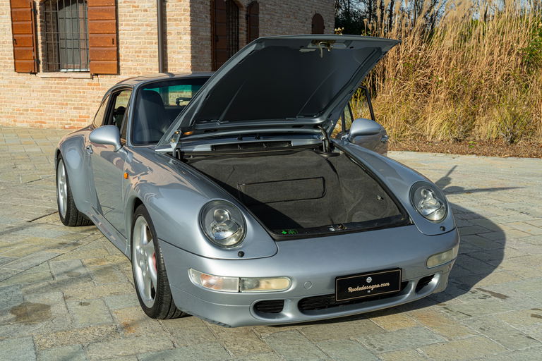 Porsche 993 Carrera 4S