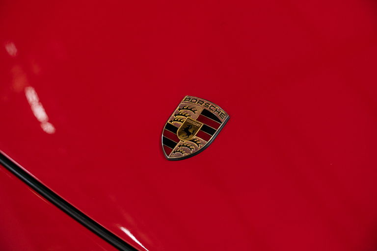 Porsche 993 Carrera 4