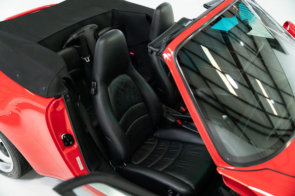 Porsche 993 Carrera 4