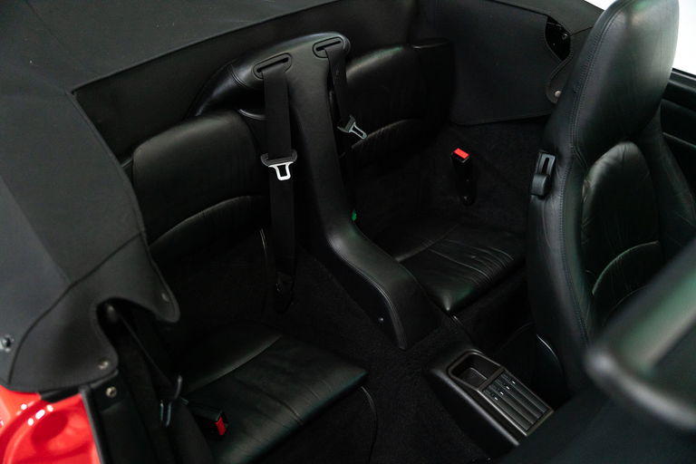 Porsche 993 Carrera 4