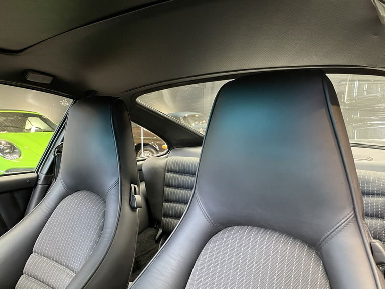 Porsche 911 Turbo 3.3