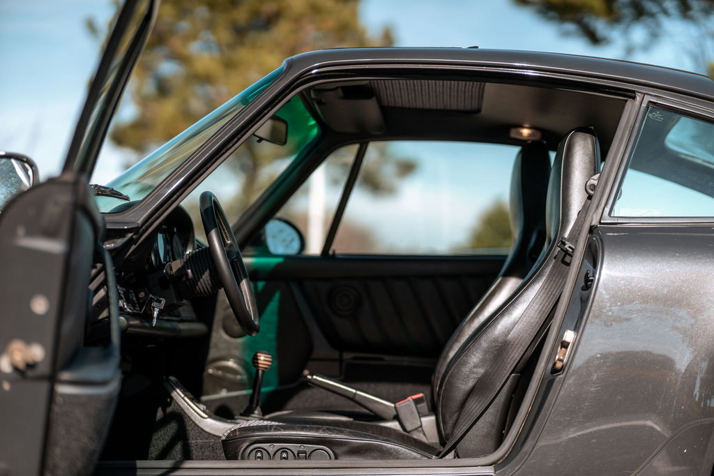 Porsche 964 Carrera 4