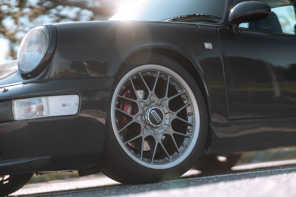 Porsche 964 Carrera 4