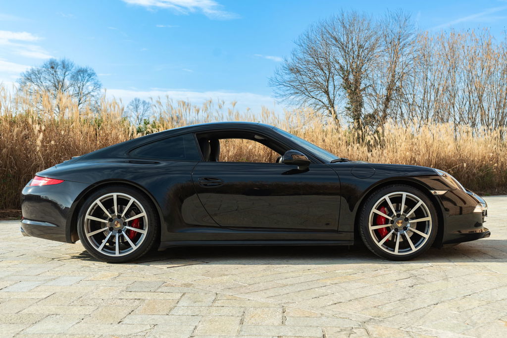 Porsche 991 Carrera 4S