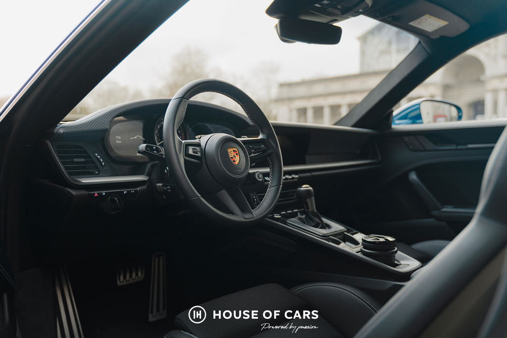 Porsche 992 GT3 Touring