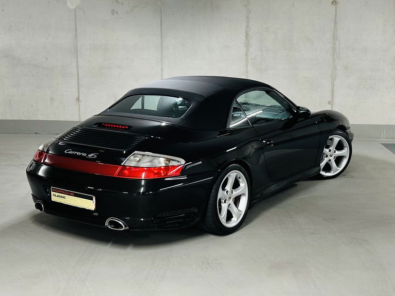Porsche 996 Carrera 4S