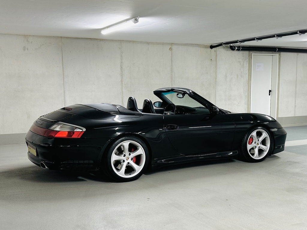 Porsche 996 Carrera 4S