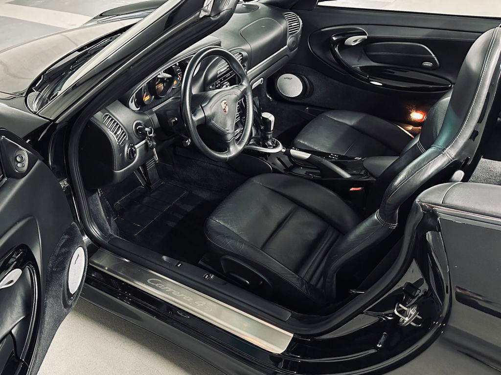 Porsche 996 Carrera 4S