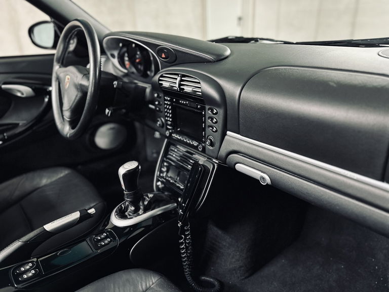 Porsche 996 Carrera 4S