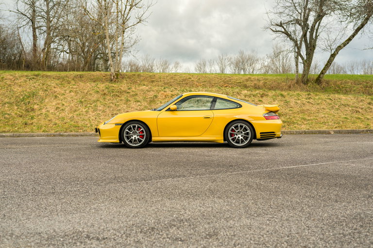 Porsche 996 Carrera 4S