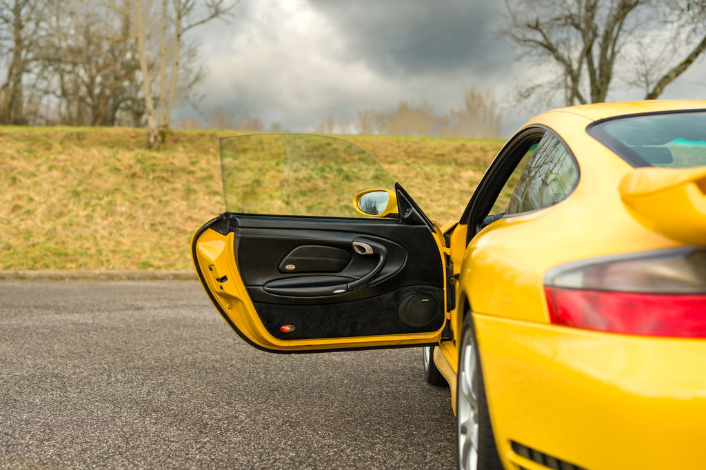 Porsche 996 Carrera 4S