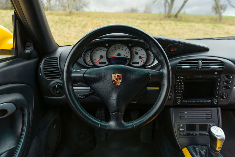 Porsche 996 Carrera 4S