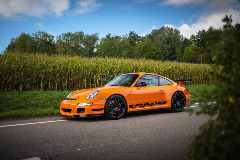 Porsche 718 Cayman GT4 RS