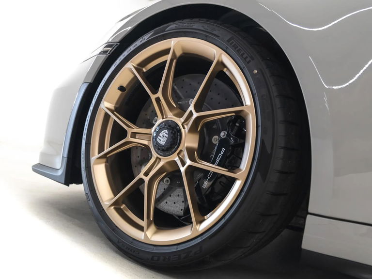 Porsche 992 GT3 Touring