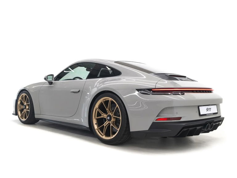 Porsche 992 GT3 Touring