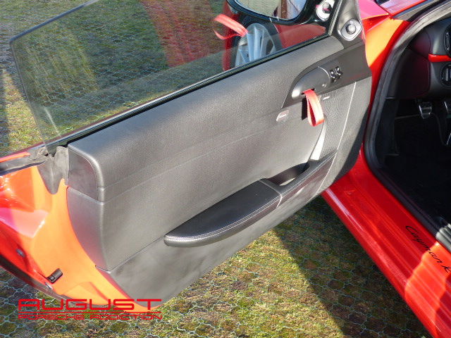 Porsche 987 Cayman R