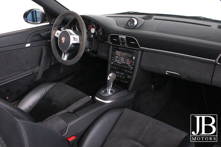 Porsche 997.2 Carrera GTS