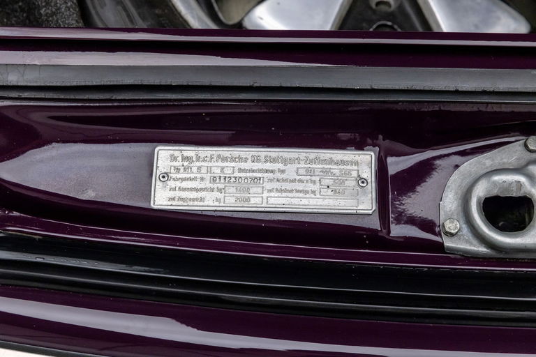 Porsche 911 S (F-Modell)