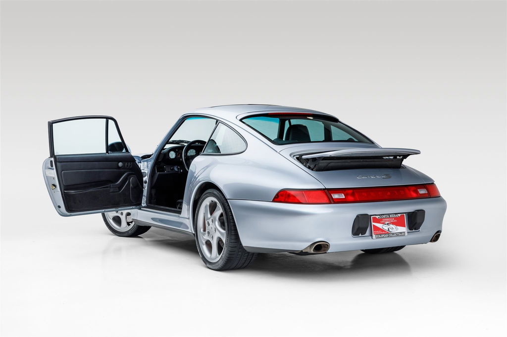 Porsche 993 Carrera 4S