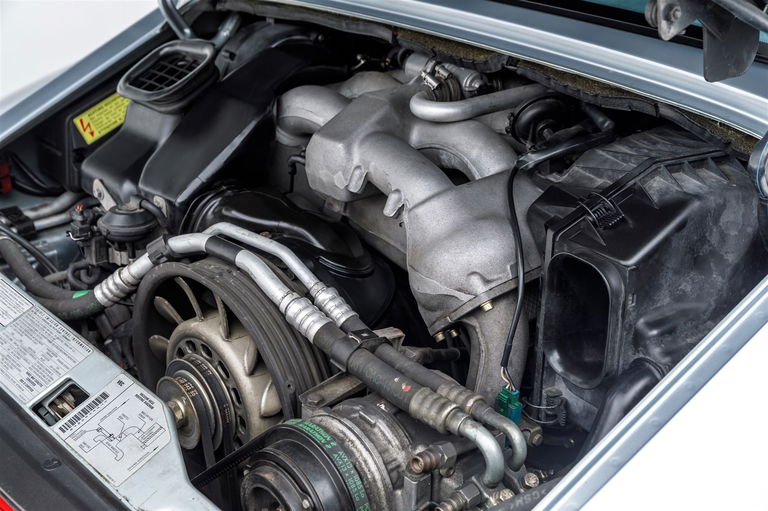 Porsche 993 Carrera 4S