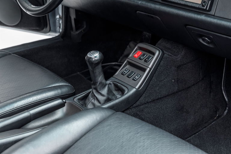 Porsche 993 Carrera 4S