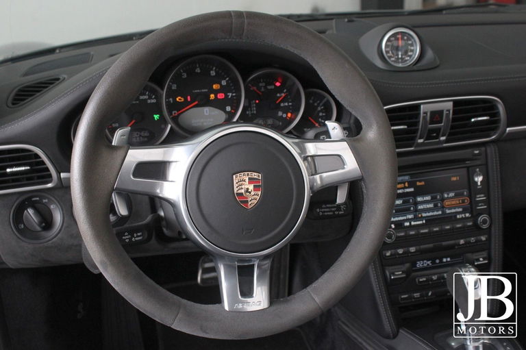 Porsche 997.2 Carrera GTS