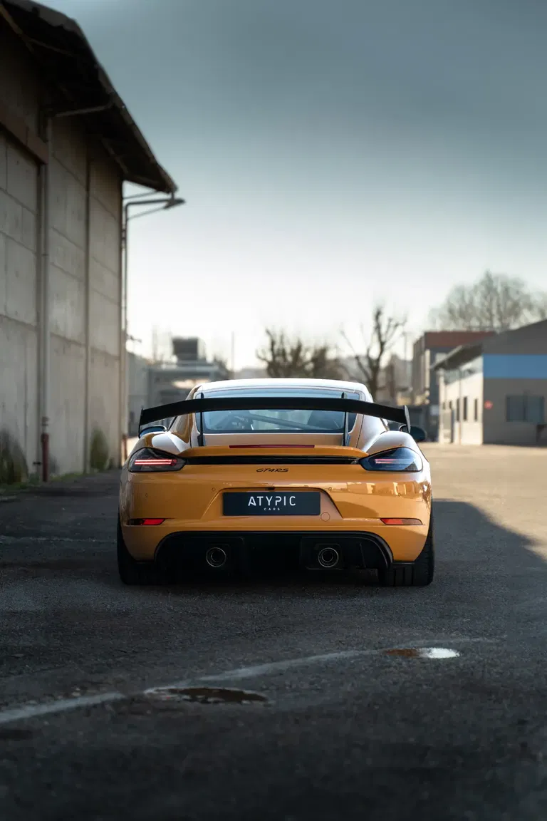 Porsche 718 Cayman GT4 RS