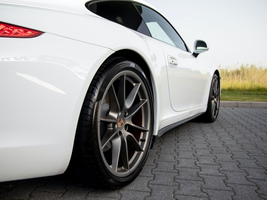 Porsche 991 Carrera 4S