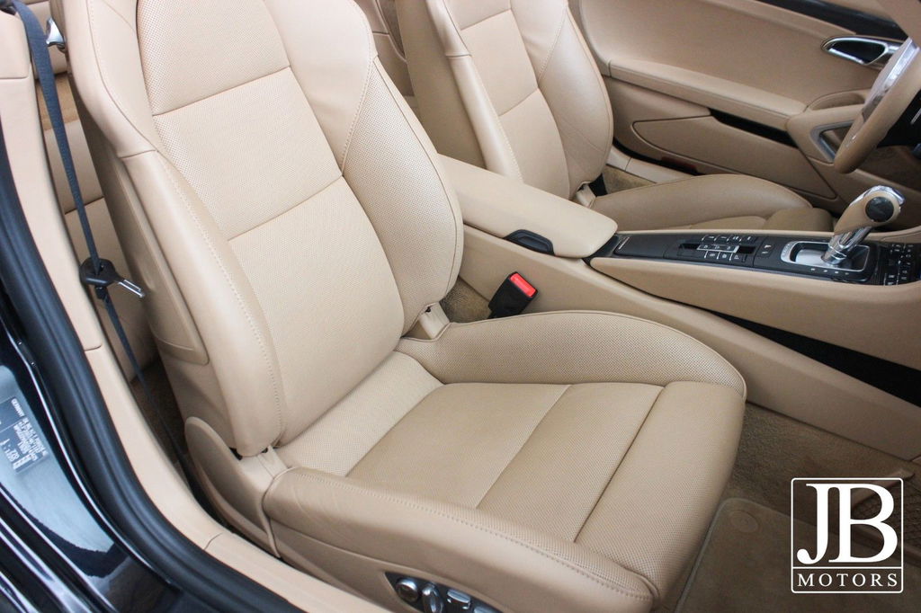 Porsche 991 Carrera GTS