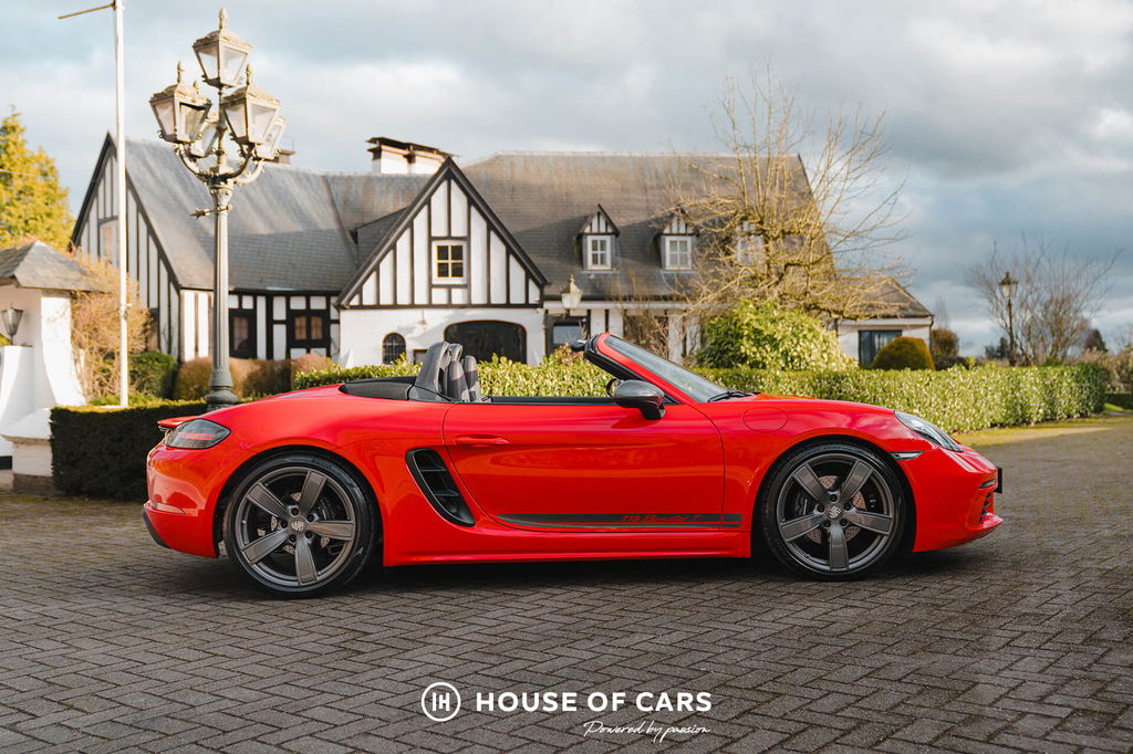 Porsche 718 Boxster T