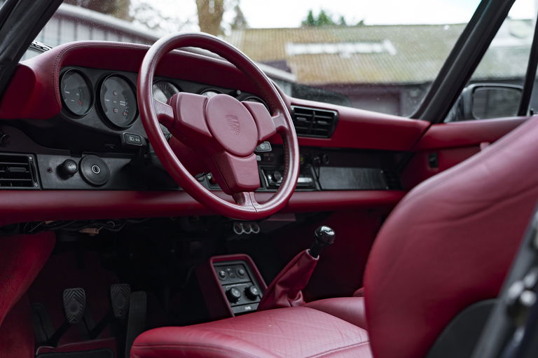 Porsche 911 Carrera 3.2