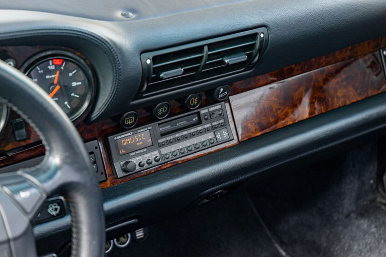 Porsche 964 Carrera 2 Cabrio WTL