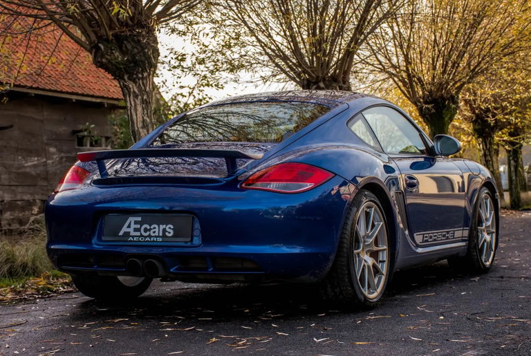 Porsche 987 Cayman R