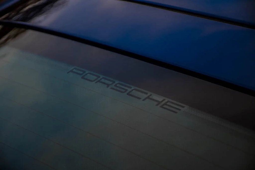 Porsche 987 Cayman R