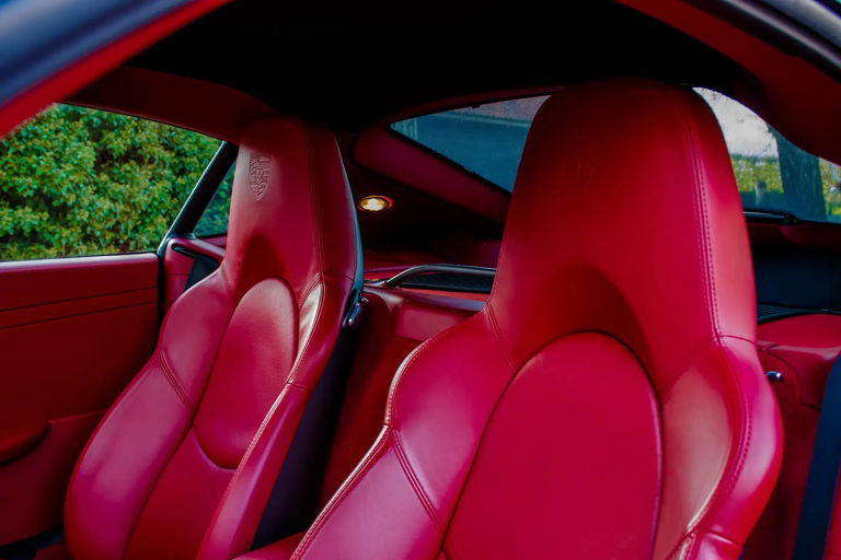 Porsche 987 Cayman R