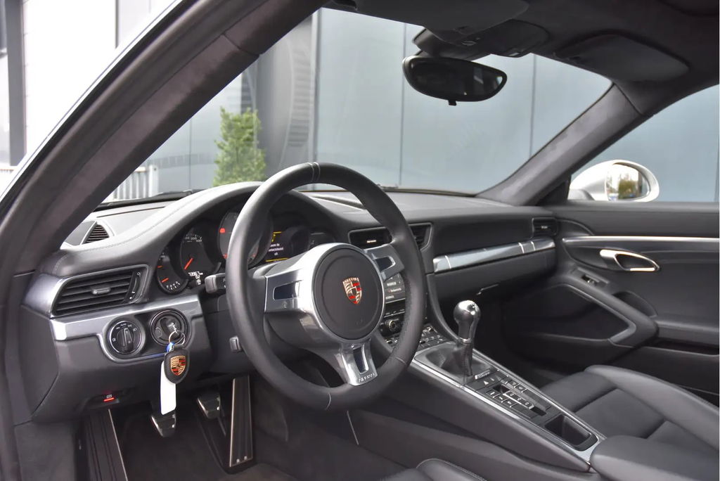 Porsche 991 Carrera 4S
