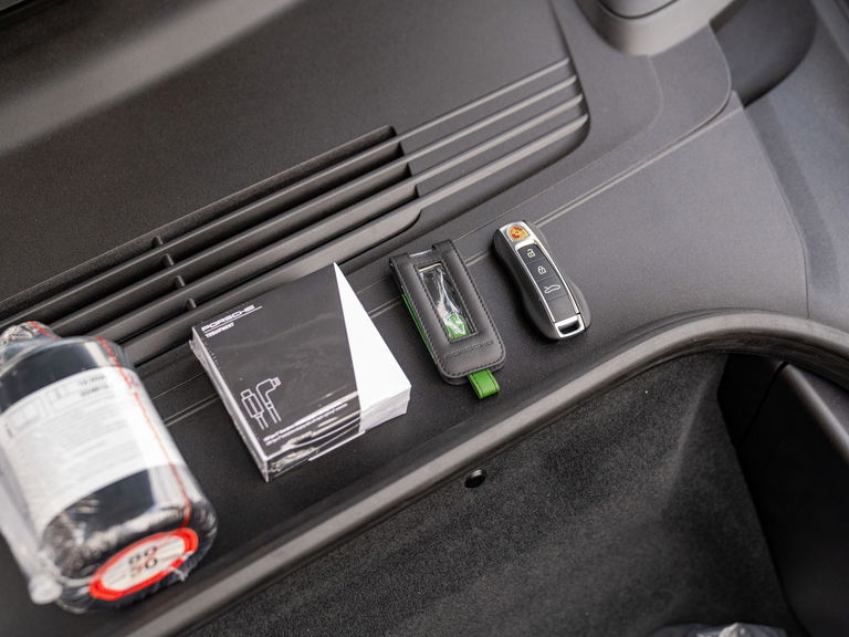 Porsche 992 Targa 4 GTS