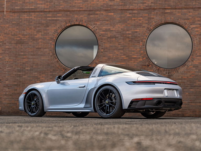 Porsche 992 Targa 4 GTS