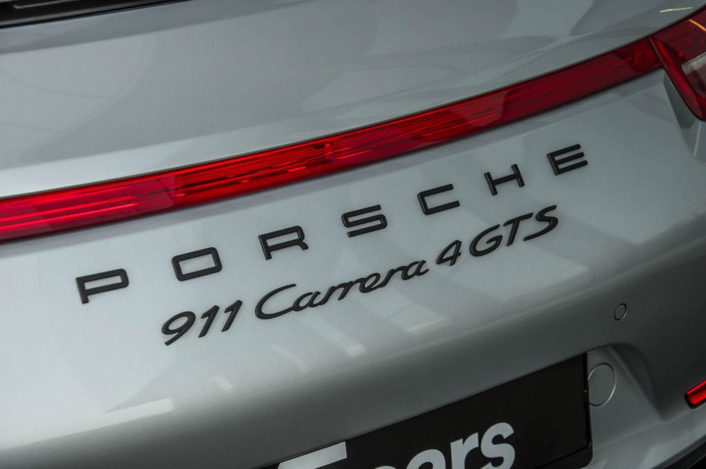 Porsche 991 Carrera 4 GTS
