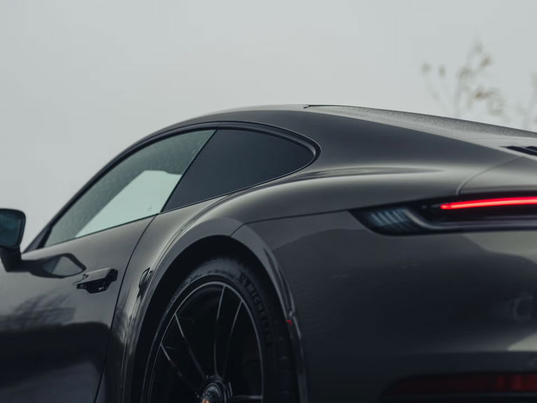 Porsche 992 Carrera GTS
