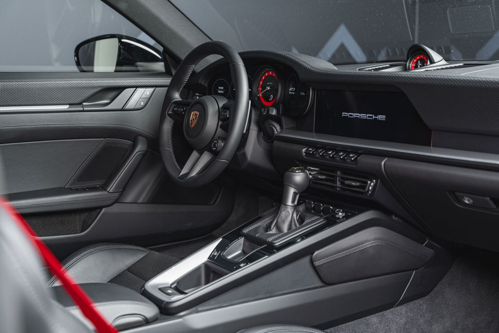 Porsche 992 GT3 Touring