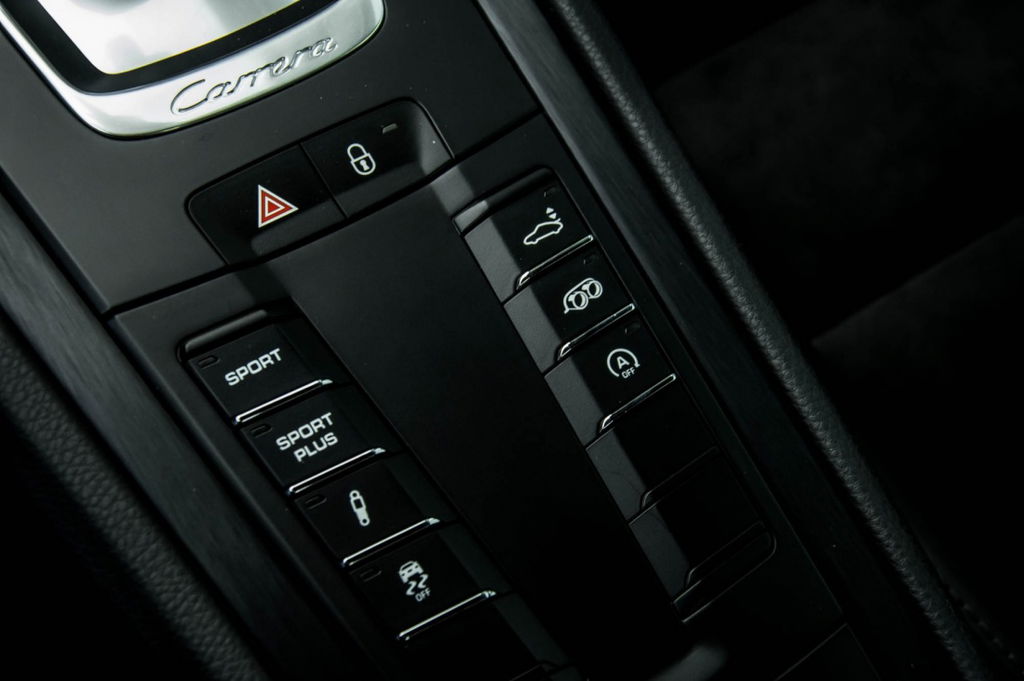 Porsche 991 Carrera 4 GTS