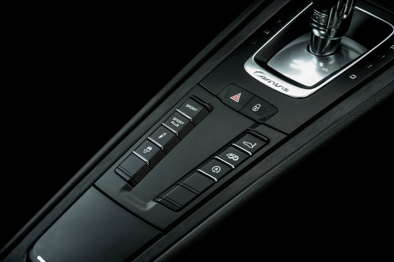 Porsche 991 Carrera 4 GTS